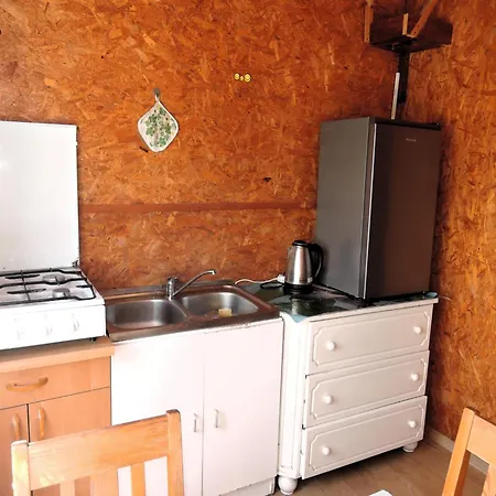 Nature & Fishing Retreat In Ko Czewo דירה *