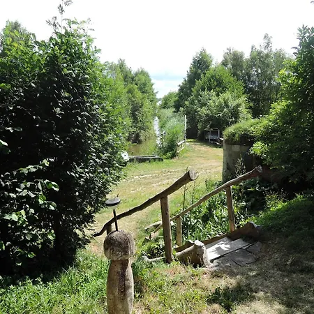 Nature & Fishing Retreat In Ko Czewo *